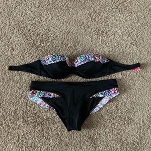 •Victoria’s Secret bathing suit•